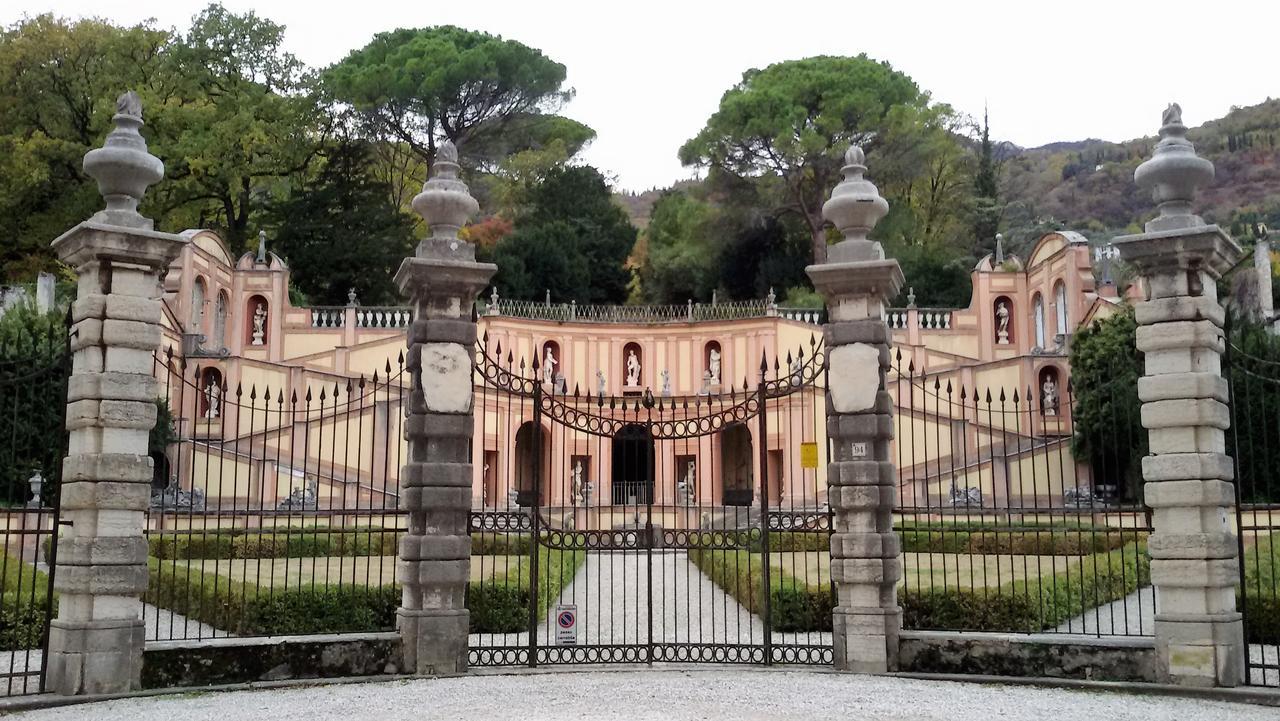 Hotel Garni Bartabel Gargnano Zewnętrze zdjęcie